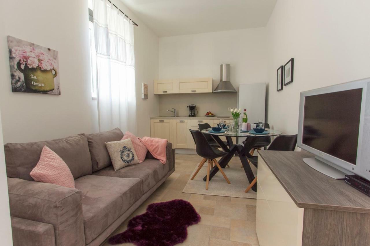 Apartment Ema Zadar Eksteriør bilde